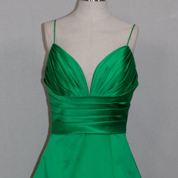 Da Vinci Green Pleated Gown - Picture 5 of 13